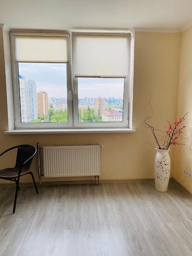 View Fresh Apartment Near The Metro Kyiv